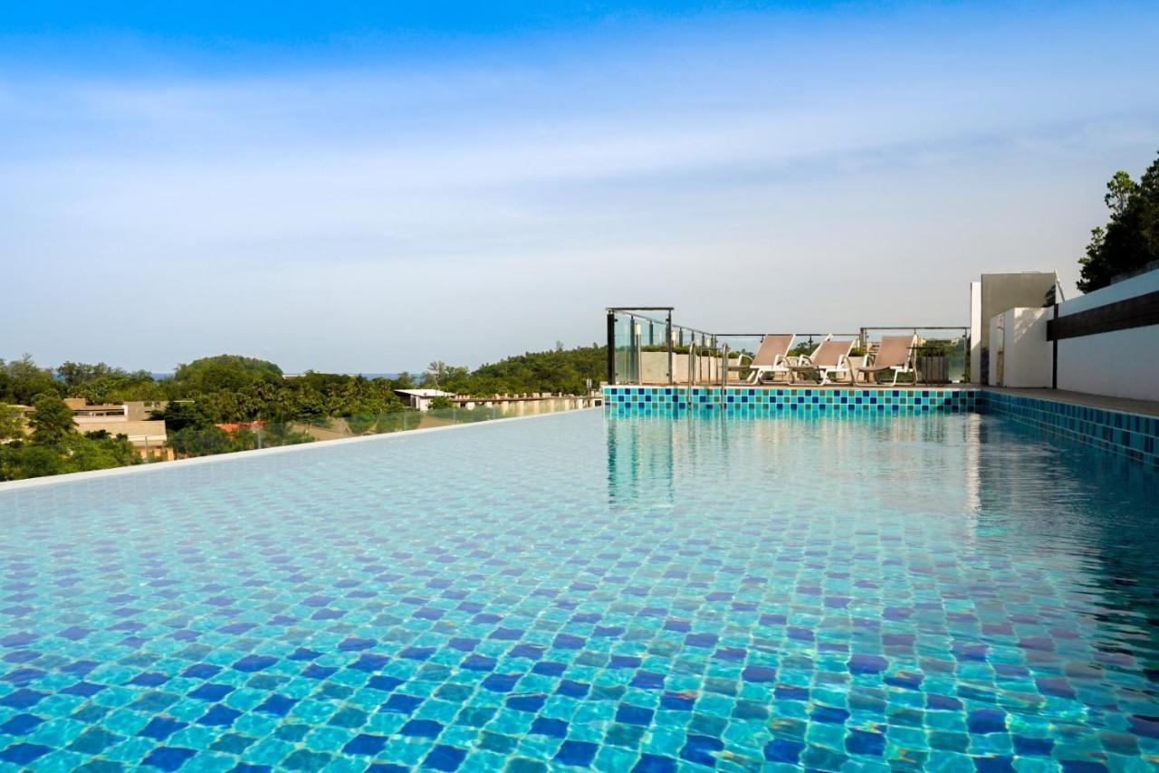 Ozone Condotel By Resava Strand Kata Exterior foto